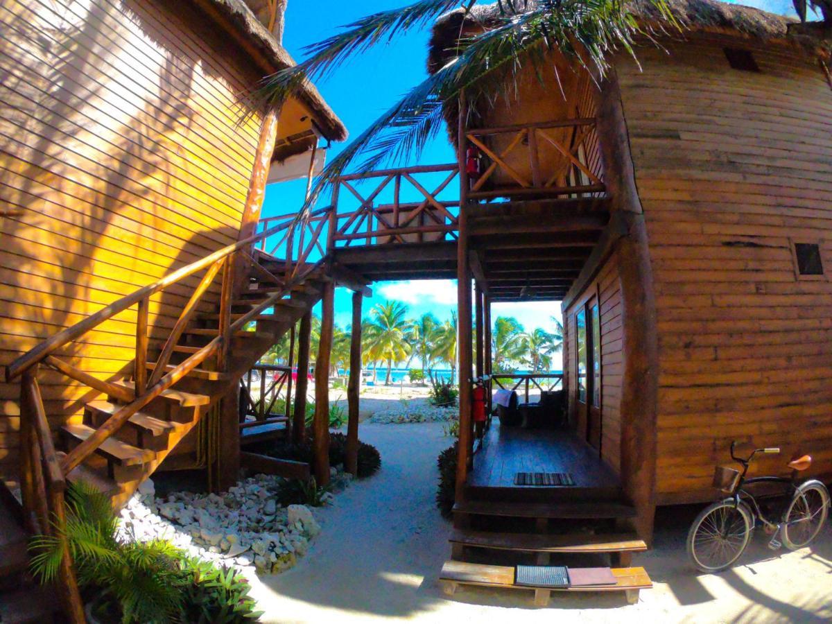 Palmeras De Mahahual Cabanas Exterior photo