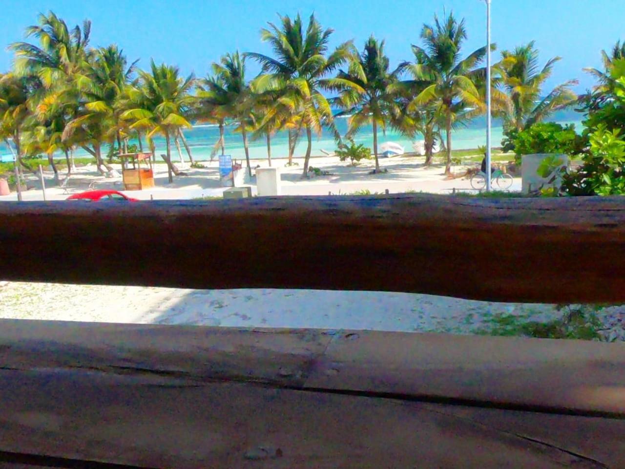 Palmeras De Mahahual Cabanas Exterior photo